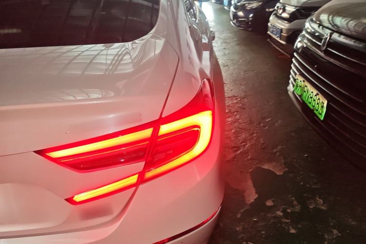 Used Honda Accord 2022 260TURBO Luxury Edition Right Rear Taillight