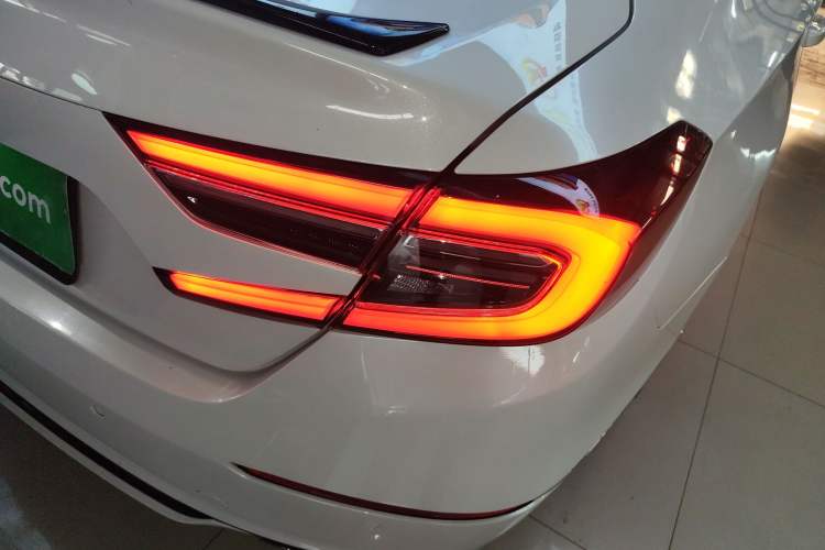 Used Honda Accord 2022 260TURBO Phantom Night · Prestige Edition Right Rear Taillight