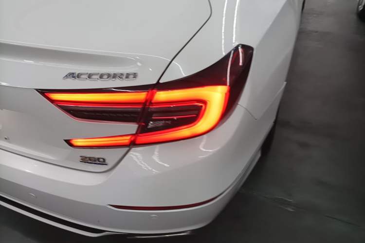 Used Honda Accord 2022 260TURBO Luxury Edition Right Rear Taillight