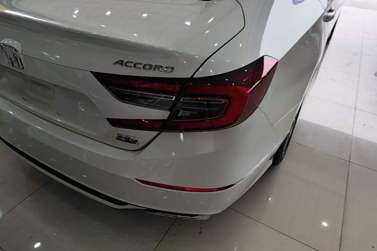 Used Honda Accord 2022 260TURBO Luxury Edition Right Rear Taillight
