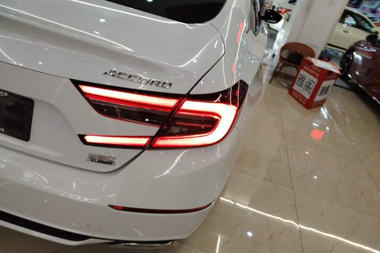 Used Honda Accord 2022 260TURBO Luxury Edition Right Rear Taillight
