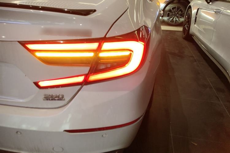 Used Honda Accord 2022 260TURBO Phantom Night · Prestige Edition Right Rear Taillight