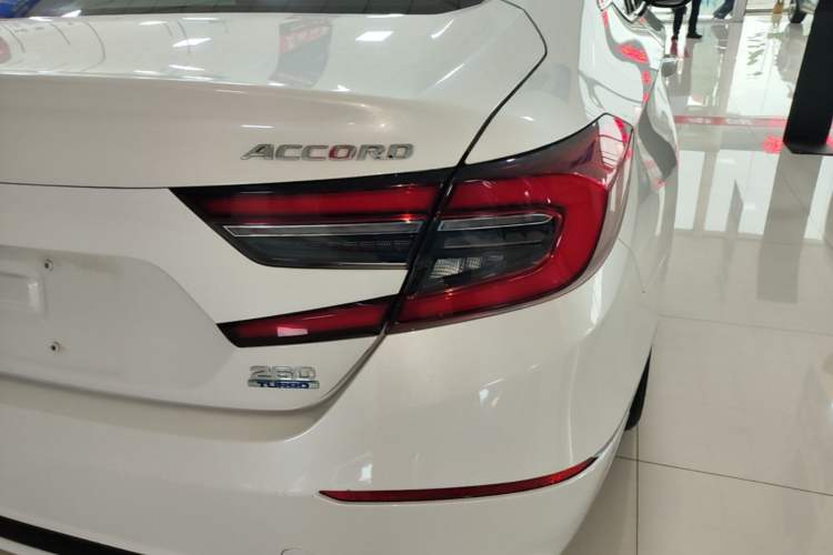 Used Honda Accord 2022 260TURBO Luxury Edition Right Rear Taillight