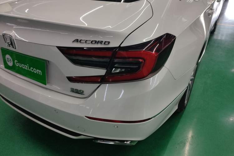 Used Honda Accord 2022 260TURBO Luxury Edition Right Rear Taillight