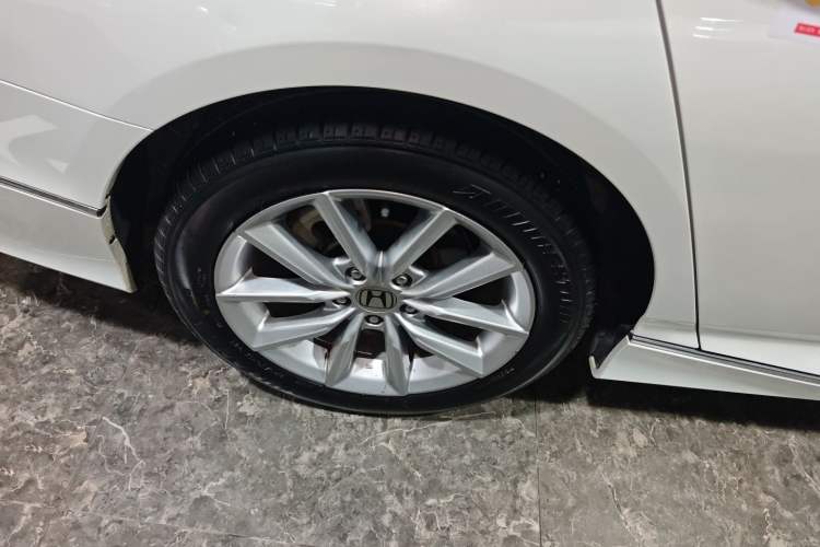 Used Honda Accord 2022 260TURBO Luxury Edition Right Rear Wheel Hub