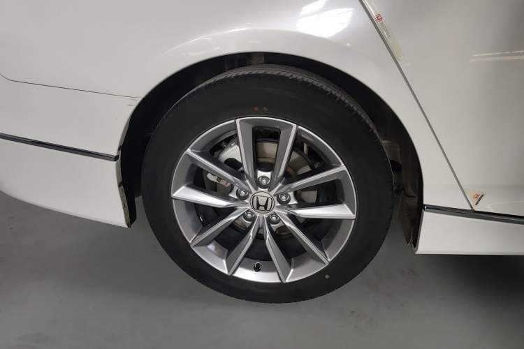 Used Honda Accord 2022 260TURBO Luxury Edition Right Rear Wheel Hub