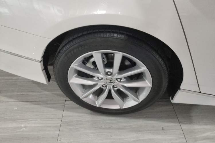 Used Honda Accord 2022 260TURBO Luxury Edition Right Rear Wheel Hub