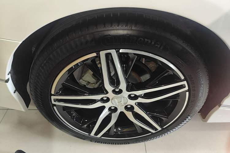 Used Honda Accord 2022 260TURBO Phantom Night · Prestige Edition Right Rear Wheel Hub