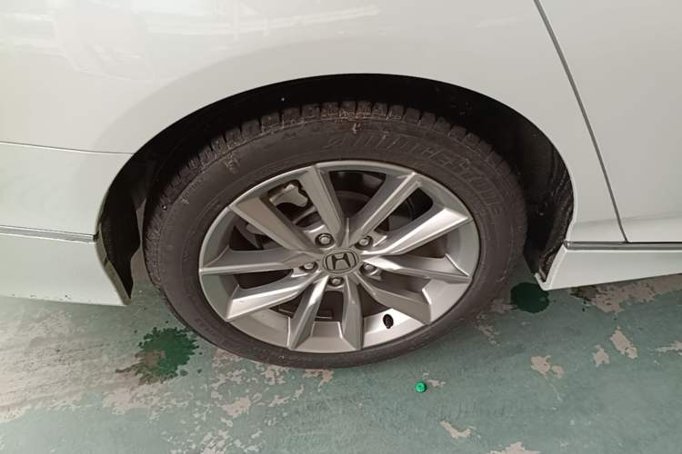 Used Honda Accord 2022 260TURBO Luxury Edition Right Rear Wheel Hub