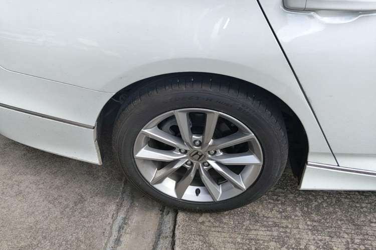 Used Honda Accord 2022 260TURBO Luxury Edition Right Rear Wheel Hub