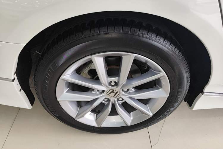 Used Honda Accord 2022 260TURBO Luxury Edition Right Rear Wheel Hub