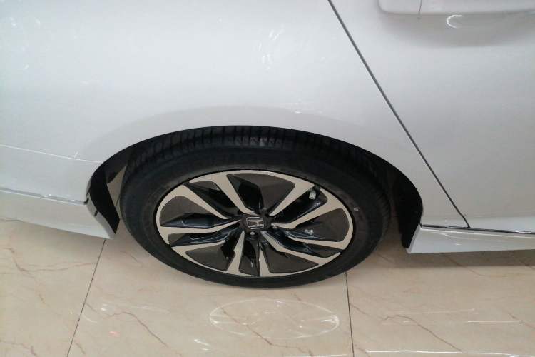 Used Honda Accord 2022 Xing·Hybrid 2.0L Xingling Version Right Rear Wheel Hub