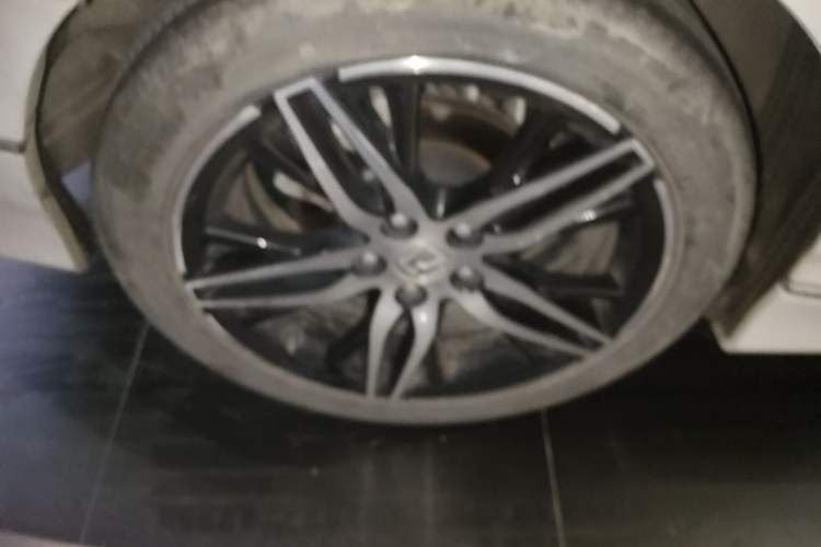 Used Honda Accord 2022 260TURBO Phantom Night · Prestige Edition Right Rear Wheel Hub