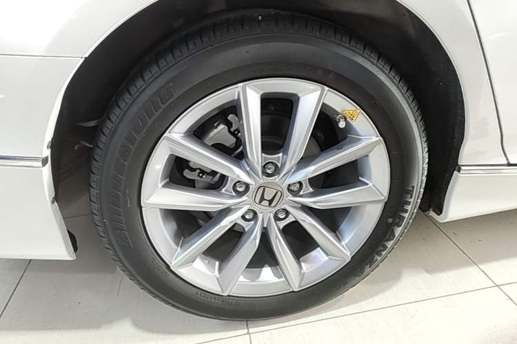 Used Honda Accord 2022 260TURBO Luxury Edition Right Rear Wheel Hub