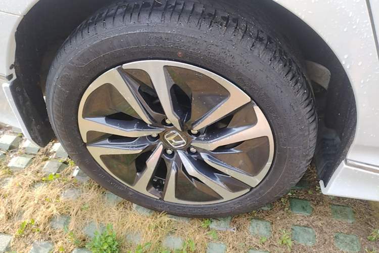 Used Honda Accord 2022 Xing·Hybrid 2.0L Xingling Version Right Rear Wheel Hub