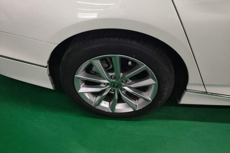 Used Honda Accord 2022 260TURBO Luxury Edition Right Rear Wheel Hub
