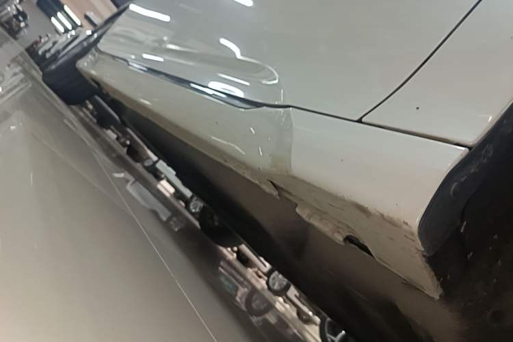 Used Honda Accord 2022 260TURBO Luxury Edition Right Side Sill