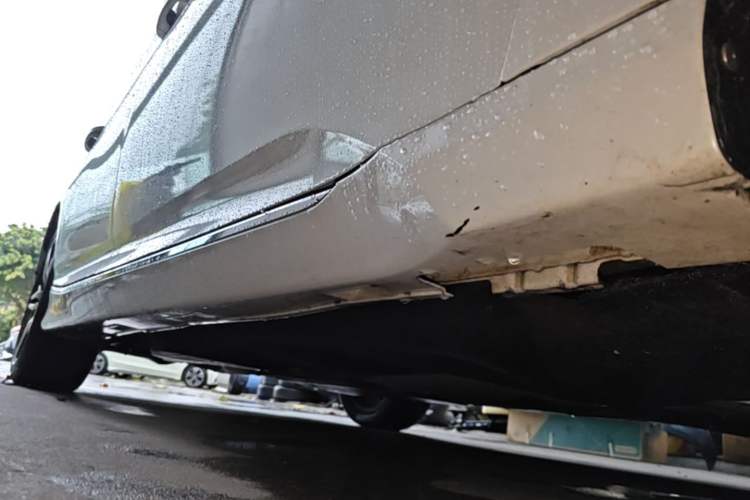 Used Honda Accord 2022 260TURBO Phantom Night · Prestige Edition Right Side Sill