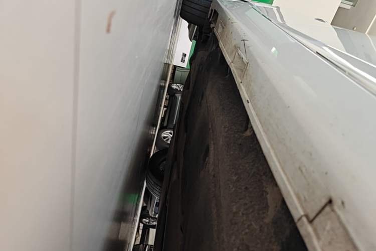 Used Honda Accord 2022 260TURBO Phantom Night · Prestige Edition Right Side Sill