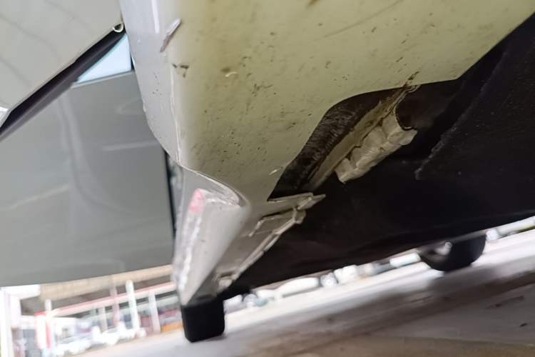 Used Honda Accord 2022 260TURBO Luxury Edition Right Side Sill