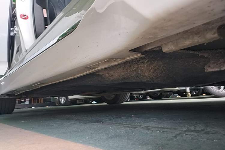 Used Honda Accord 2022 260TURBO Luxury Edition Right Side Sill