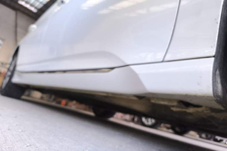 Used Honda Accord 2022 260TURBO Luxury Edition Right Side Sill