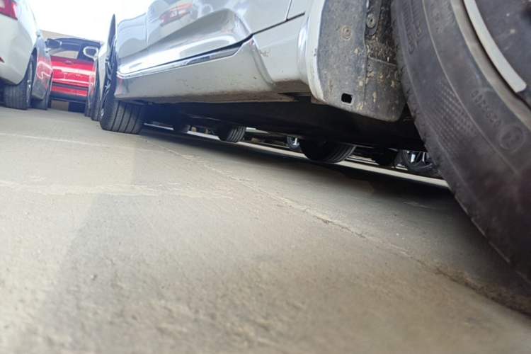 Used Honda Accord 2022 260TURBO Phantom Night · Prestige Edition Right Side Sill