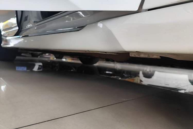 Used Honda Accord 2022 260TURBO Phantom Night · Prestige Edition Right Side Sill