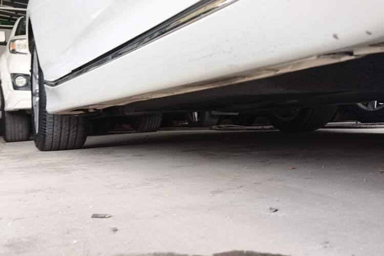 Used Honda Accord 2022 260TURBO Luxury Edition Right Side Sill