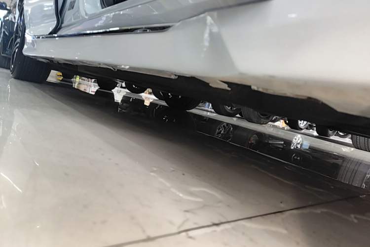Used Honda Accord 2022 260TURBO Phantom Night · Prestige Edition Right Side Sill