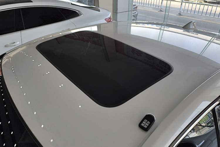 Used Honda Accord 2022 260TURBO Luxury Edition Roof