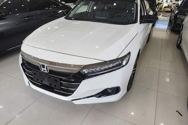Ojetý Honda Accord 2022 260TURBO Phantom Night · Prestige Edition