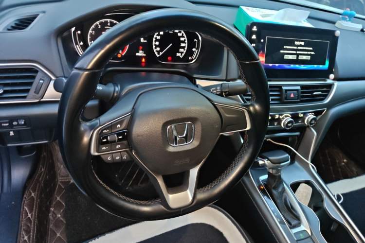 Used Honda Accord 2022 260TURBO Luxury Edition Steering Wheel