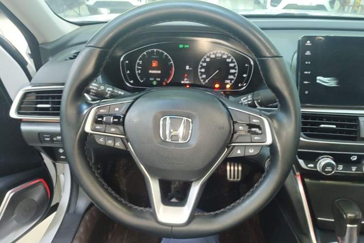 Used Honda Accord 2022 260TURBO Phantom Night · Prestige Edition Steering Wheel