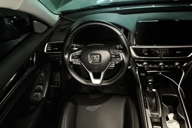 Used Honda Accord 2022 260TURBO Phantom Night · Prestige Edition Steering Wheel