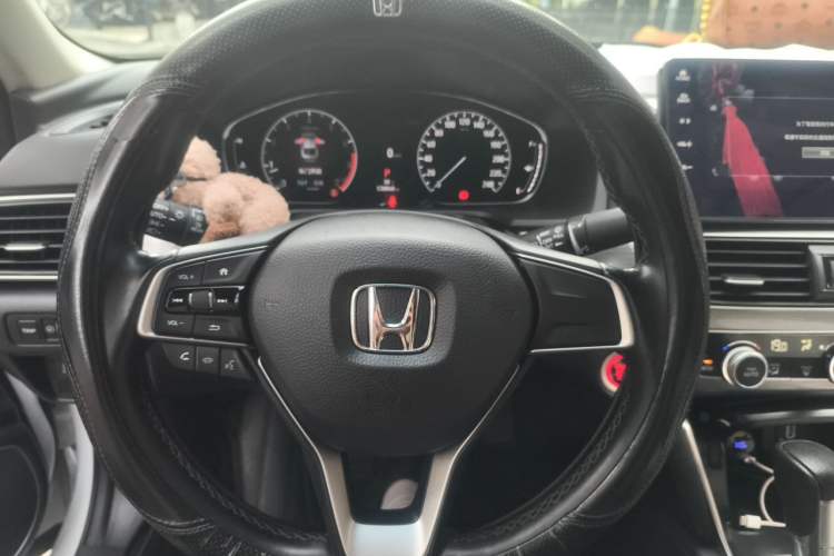 Used Honda Accord 2022 260TURBO Luxury Edition Steering Wheel