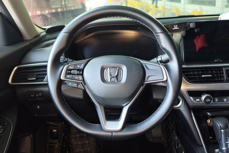Used Honda Accord 2022 260TURBO Luxury Edition Steering Wheel