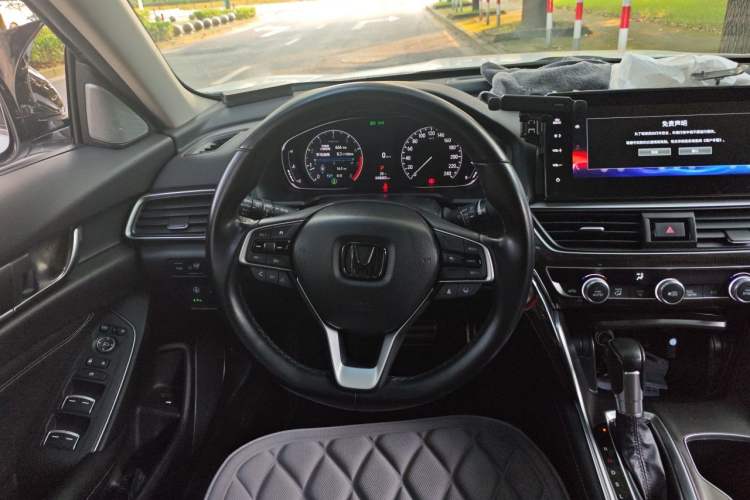 Used Honda Accord 2022 260TURBO Phantom Night · Prestige Edition Steering Wheel