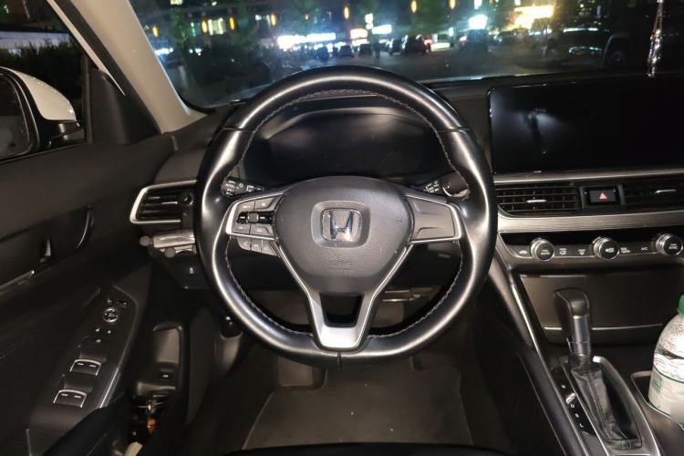 Used Honda Accord 2022 260TURBO Luxury Edition Steering Wheel