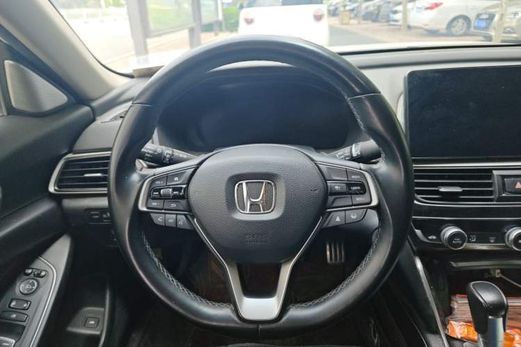Used Honda Accord 2022 260TURBO Phantom Night · Prestige Edition Steering Wheel