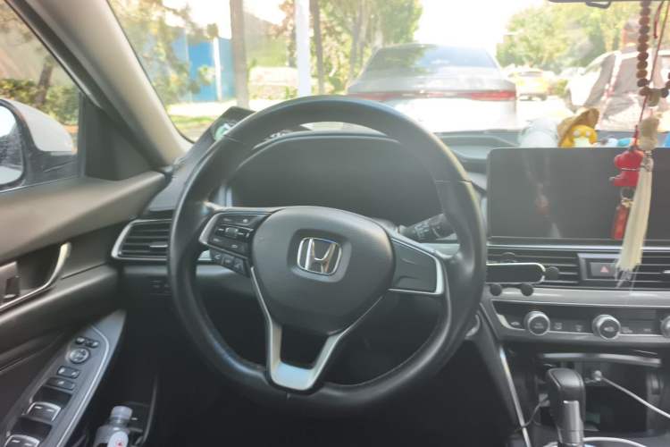 Used Honda Accord 2022 260TURBO Luxury Edition Steering Wheel