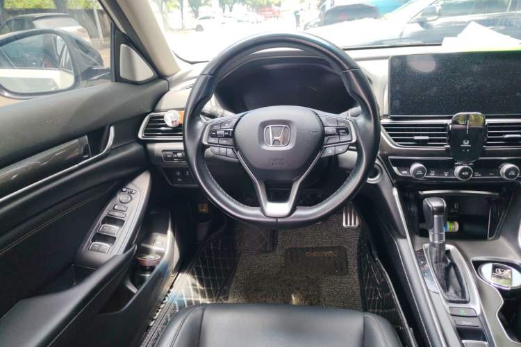 Used Honda Accord 2022 260TURBO Phantom Night · Prestige Edition Steering Wheel