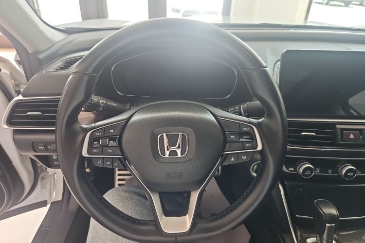 Used Honda Accord 2022 260TURBO Phantom Night · Prestige Edition Steering Wheel