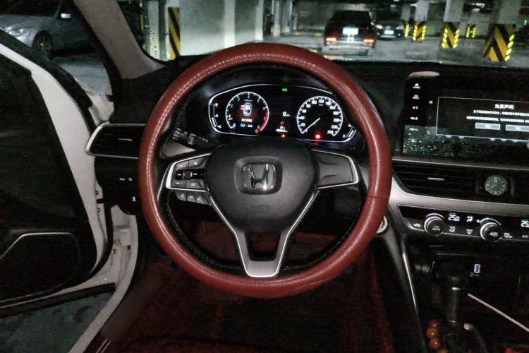 Used Honda Accord 2022 260TURBO Luxury Edition Steering Wheel