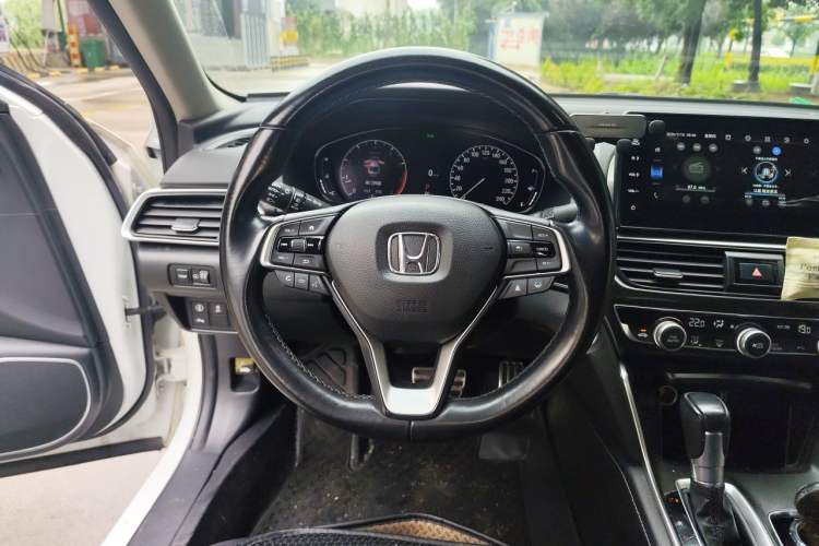 Used Honda Accord 2022 260TURBO Phantom Night · Prestige Edition Steering Wheel