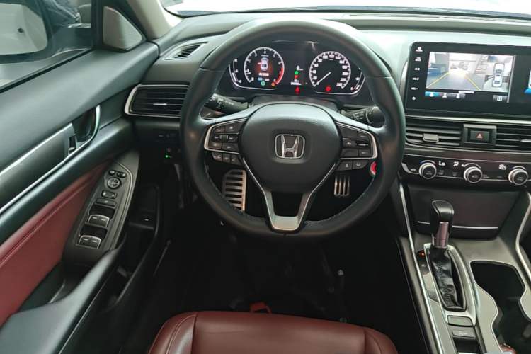 Used Honda Accord 2022 260TURBO Phantom Night · Prestige Edition Steering Wheel
