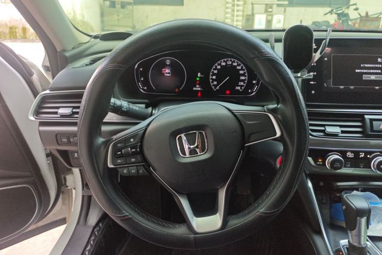 Used Honda Accord 2022 260TURBO Luxury Edition Steering Wheel
