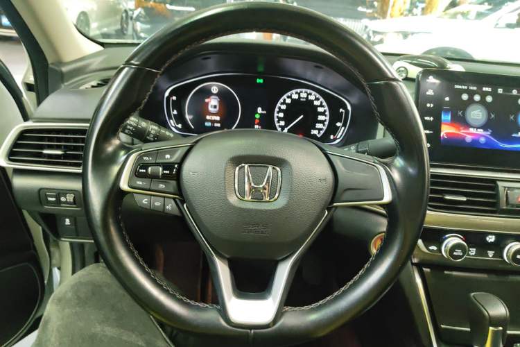 Used Honda Accord 2022 260TURBO Luxury Edition Steering Wheel