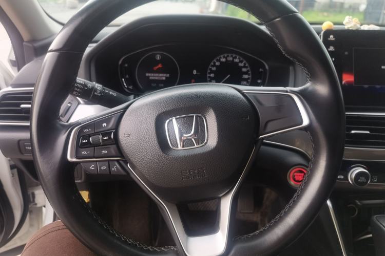 Used Honda Accord 2022 260TURBO Luxury Edition Steering Wheel