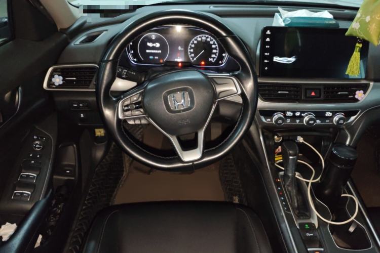 Used Honda Accord 2022 260TURBO Luxury Edition Steering Wheel